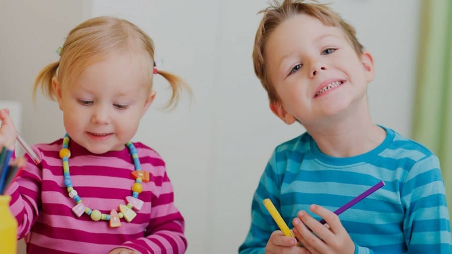 Sự phát triển và học tập của trẻ nhỏ